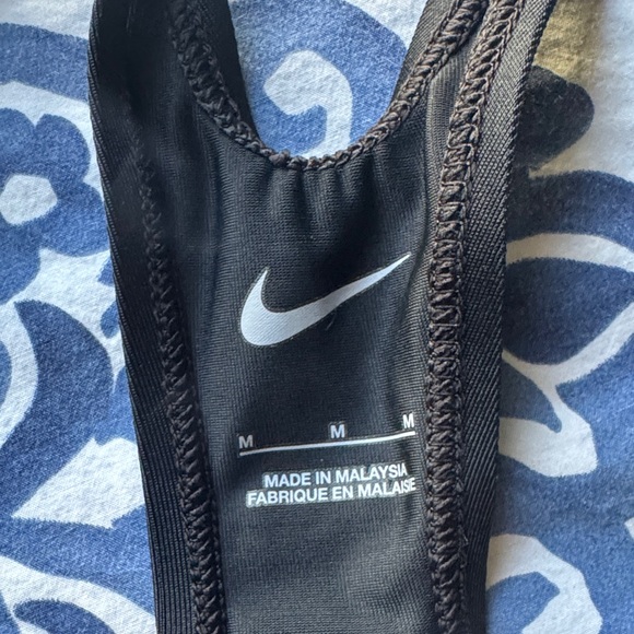 Nike Black Sports Bra with White Logo - Picture 3 of 3